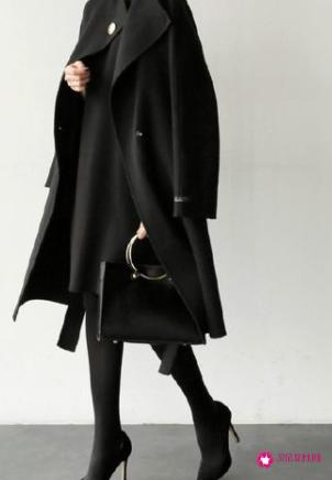 冬季穿连衣裙怎么搭配