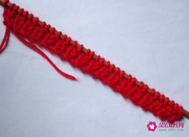 女款开衫毛衣的编织方法