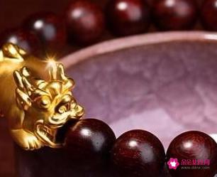 黄金貔貅手链怎么戴是正确的