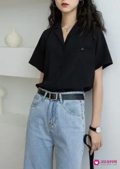 牛仔短裤搭配方法