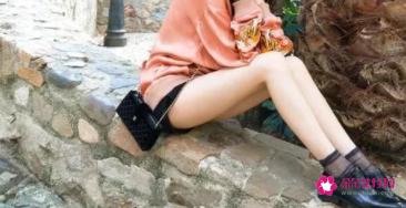 穿高跟鞋走路技巧