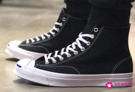 高帮鞋如何搭配