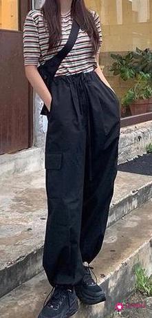 休闲鞋搭配什么衣服