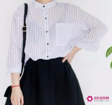 夏季如何搭配服装