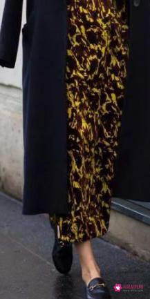 腿短穿什么鞋子显腿长