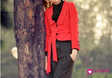 八款时尚T恤修身更显瘦