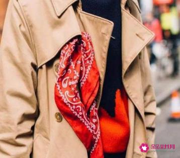 长条丝巾的各种系法图解