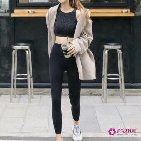 适合夏天穿的裤子有哪种类型