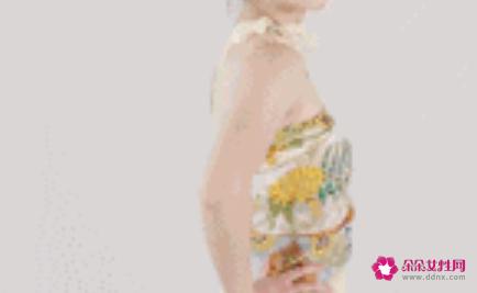 小方丝巾的18种系法视频