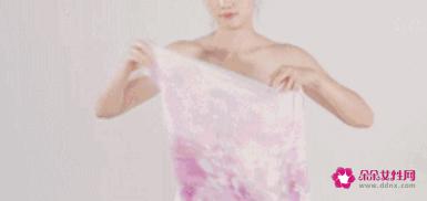 小方丝巾的18种系法视频