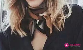 小丝巾的多种系法