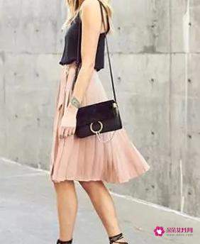 人胖穿什么衣服显瘦