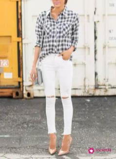 格子衬衫搭配什么裤子好看