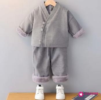 一岁宝宝冬季衣服搭配