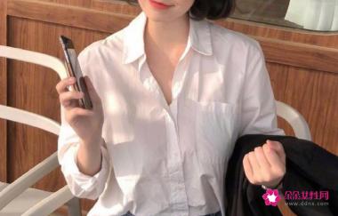 短发女生怎么穿衣搭配