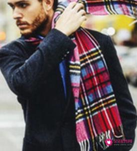 男生围围巾的各种方法