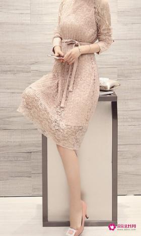 长裙适合配什么鞋子