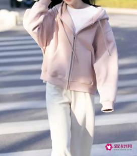 春装怎么搭配好看