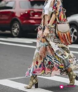 短靴子怎么搭配