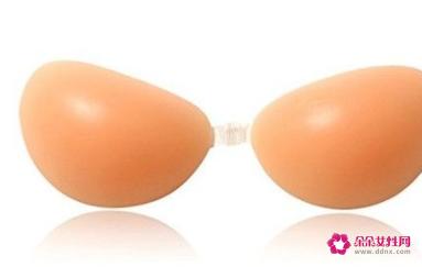 抹胸连衣裙怎么穿