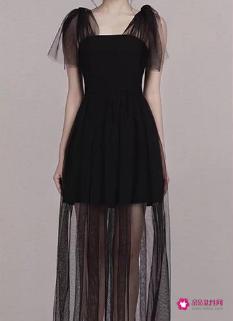 奢华晚礼服模特走秀