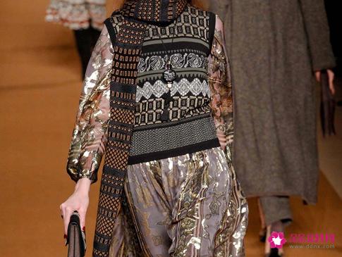 七十年代服装复古风格特点