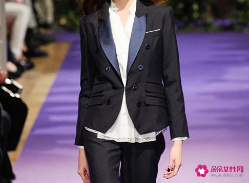 七十年代服装复古风格特点