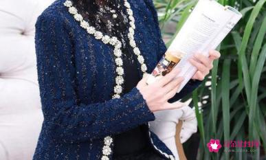 50岁的女人适合穿什么衣服