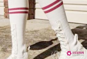 穿短裤配什么鞋子好看