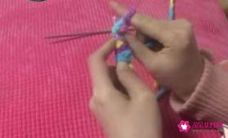 情人扣围巾编织教程