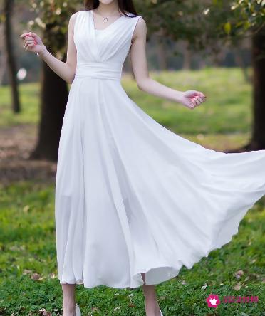 夏季如何搭配服装更时尚