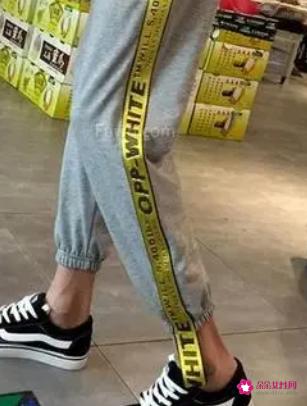 冬季板鞋配什么裤子好看