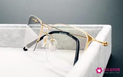 我们的脸型适合戴什么样的眼镜