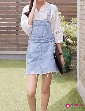 牛仔短裙怎么搭配好看
