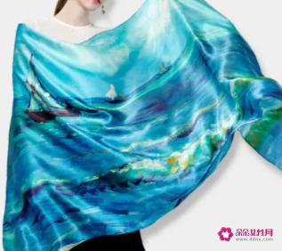 50岁女人丝巾推荐