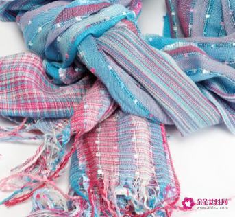 50岁女人丝巾推荐