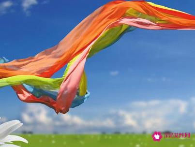 50岁女人丝巾推荐