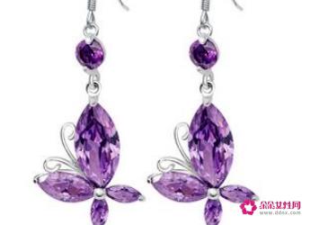 时尚耳环品牌大全