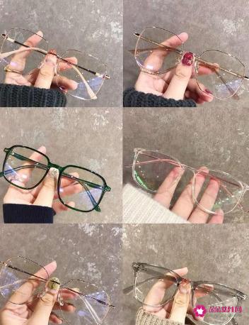 女孩戴什么颜色的眼镜框好看