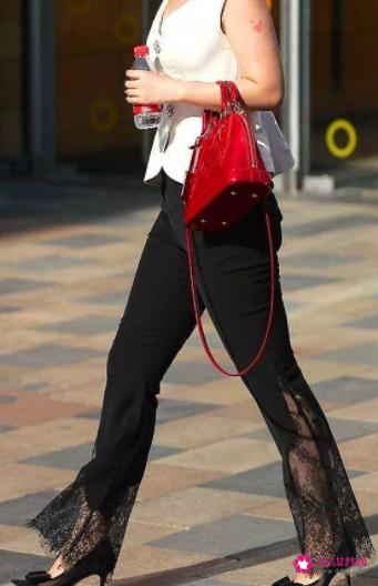 黑色高跟鞋搭配衣服图片夏天