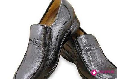 男子正装皮鞋要求