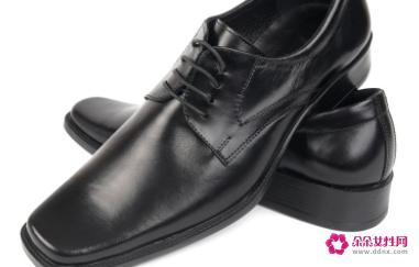 男子正装皮鞋要求
