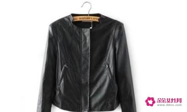 长款碎花连衣裙怎么搭配