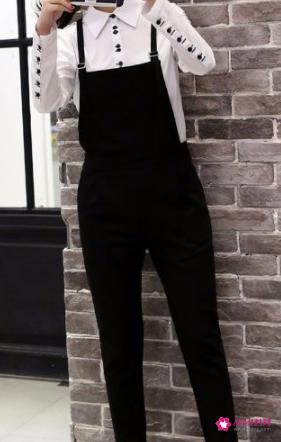 吊带裤怎么搭配图片