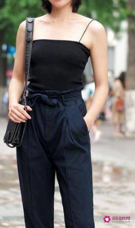吊带裤怎么搭配图片