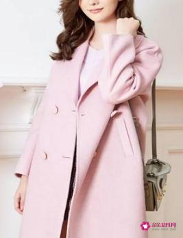 女生穿绿色衣服代表什么