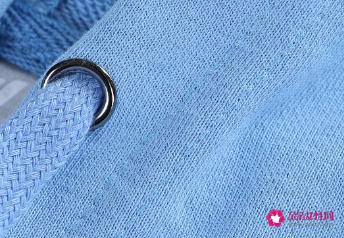 女生穿绿色衣服代表什么