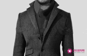 男士围围巾的各种方法