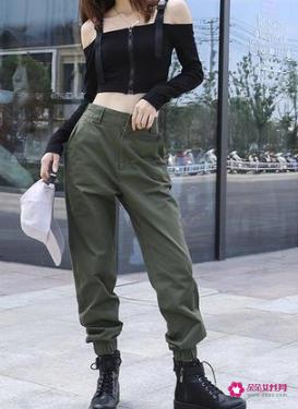 腿短穿什么裤子显腿长