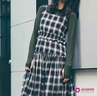 最美的女装搭配春夏秋冬四个季节的单品搭配